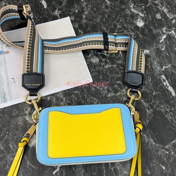 NWOT MARC JACOBS the snapshot shoulder bag - Picture 4 of 11